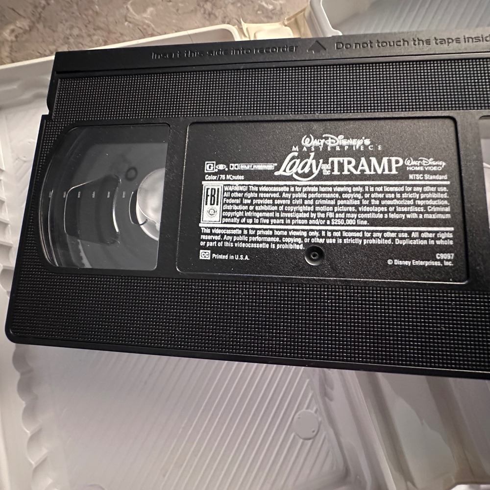Lady And The Tramp VHS Walt Disney Masterpiece Collection 1998 Clamshell 14673 - Picture 7 of 8